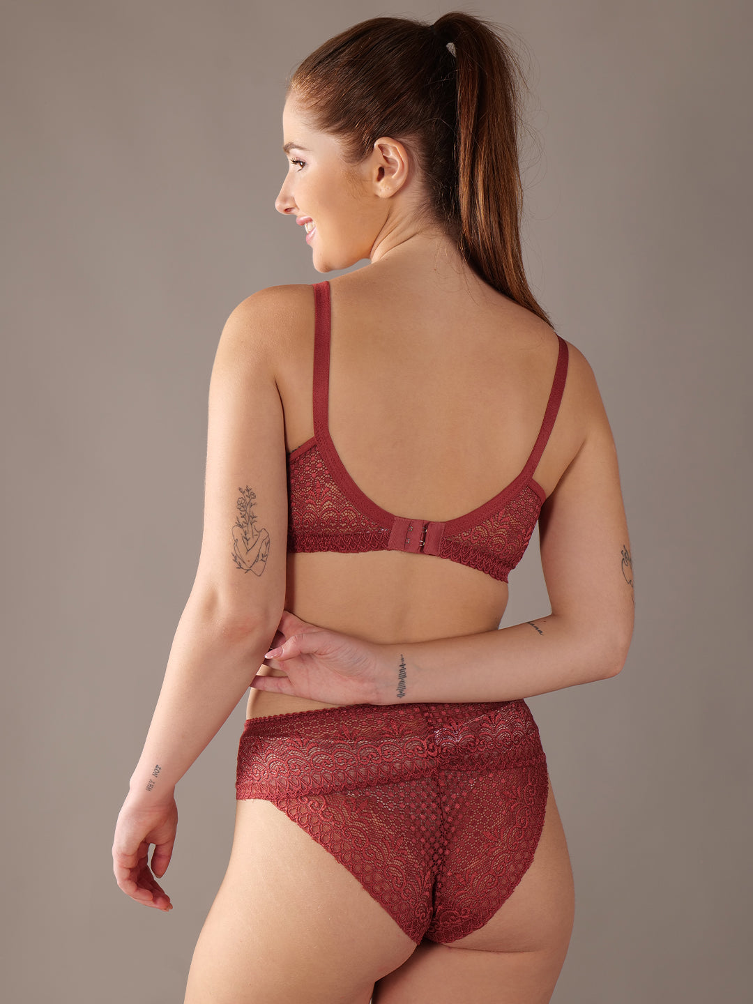 Softskin Pack of 3 Seamless Poly cotton and Lycra lace Lingerie Set