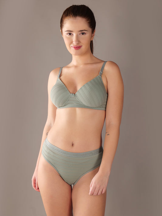 Softskin Seamless Padded Self Design Nylon Spandex Lingerie Set