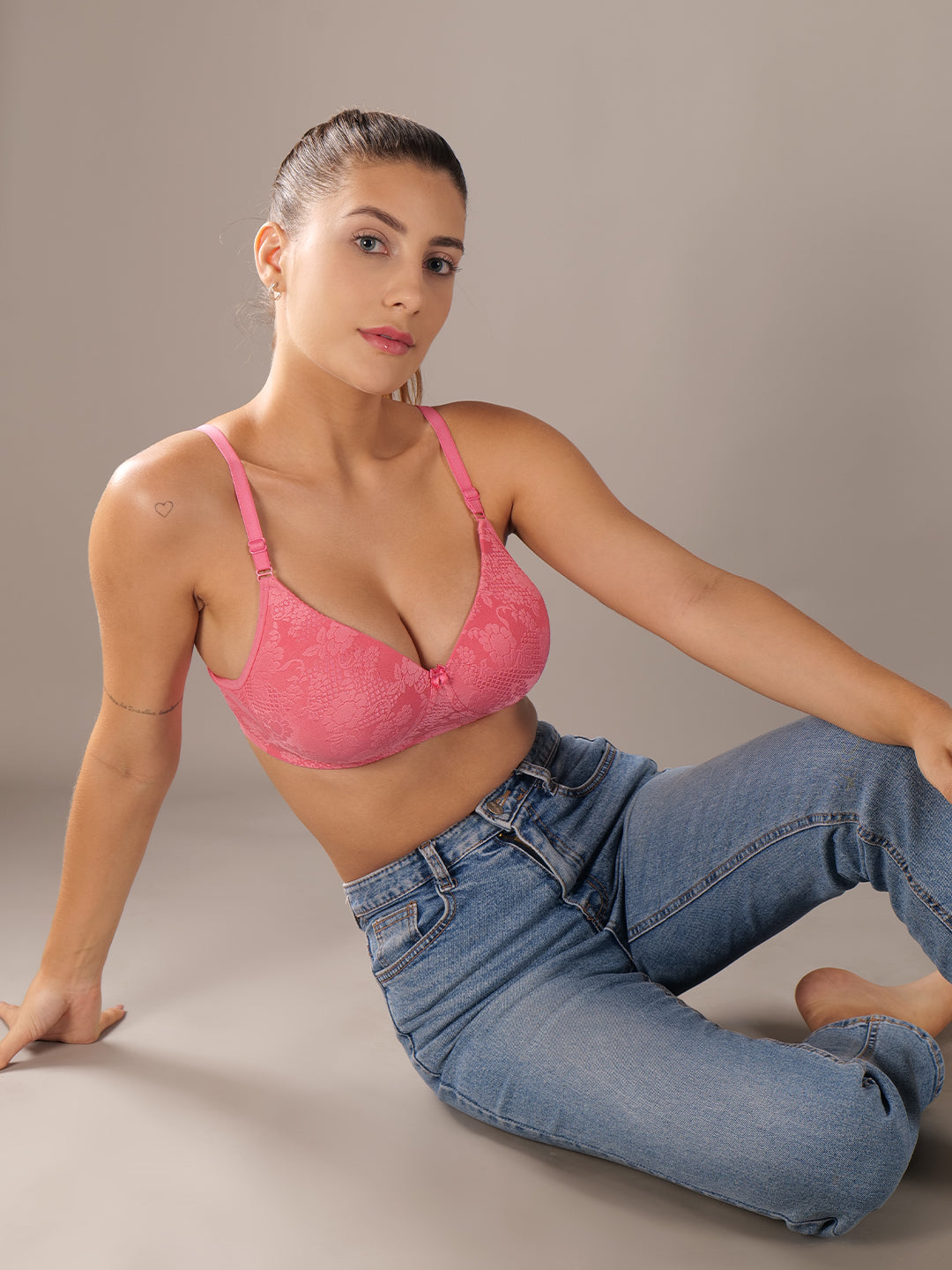 Softskin Pack Of 3 Women's Non-Wired Heavily Padded Nylon Spandex Lace Seamless T-Shirt Bra