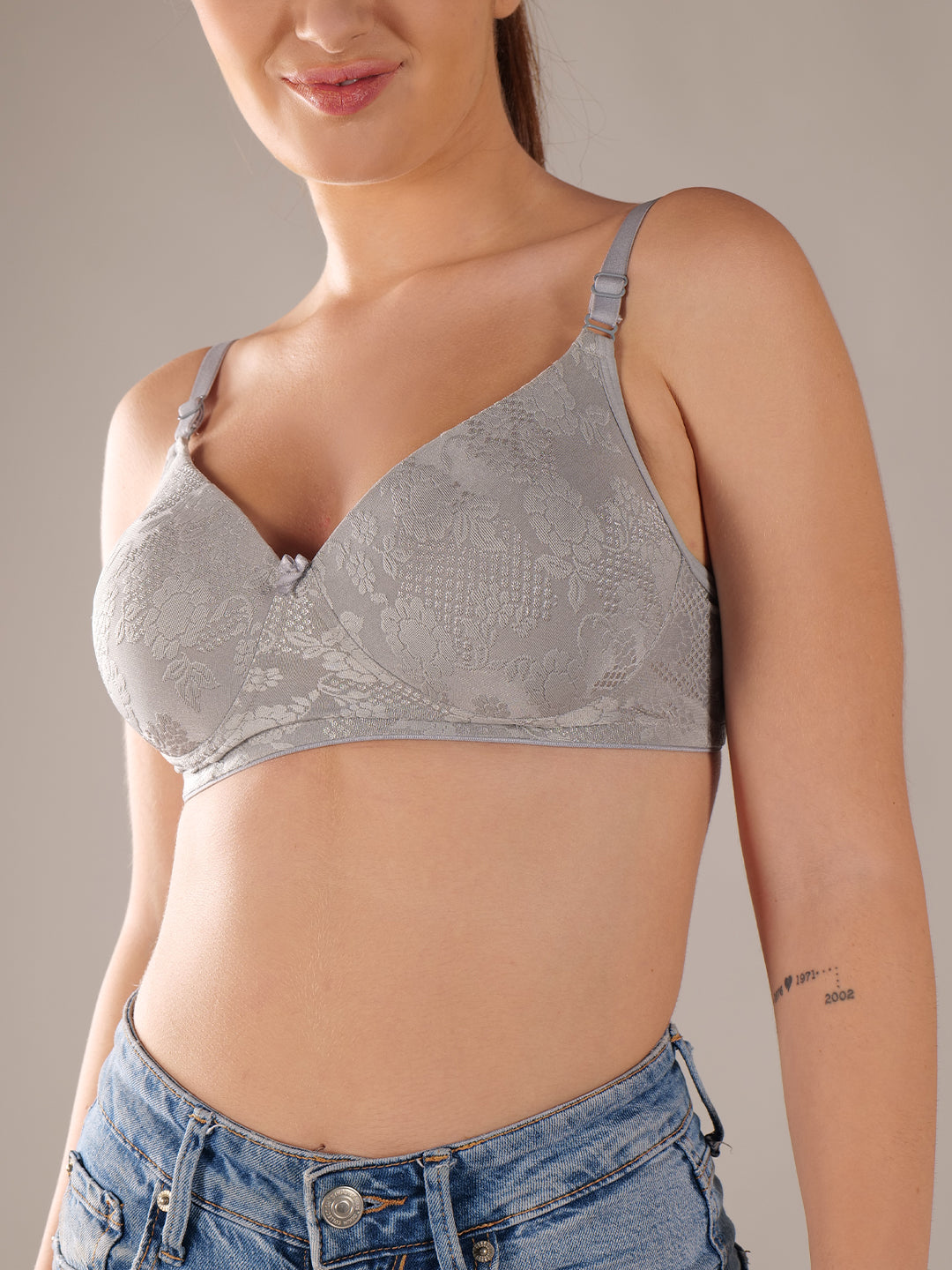 Softskin Pack Of 3 Women's Non-Wired Heavily Padded Nylon Spandex Lace Seamless T-Shirt Bra